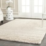 Safavieh California Shag Collection 4′ x 6′ Area Rug, Beige thumbnail
